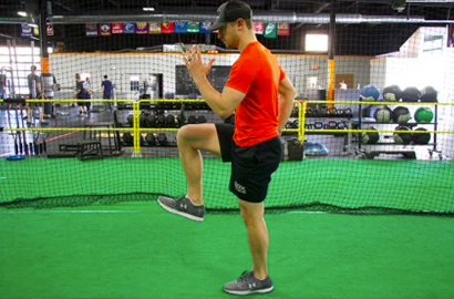 Stay tall and focus on knee drive
